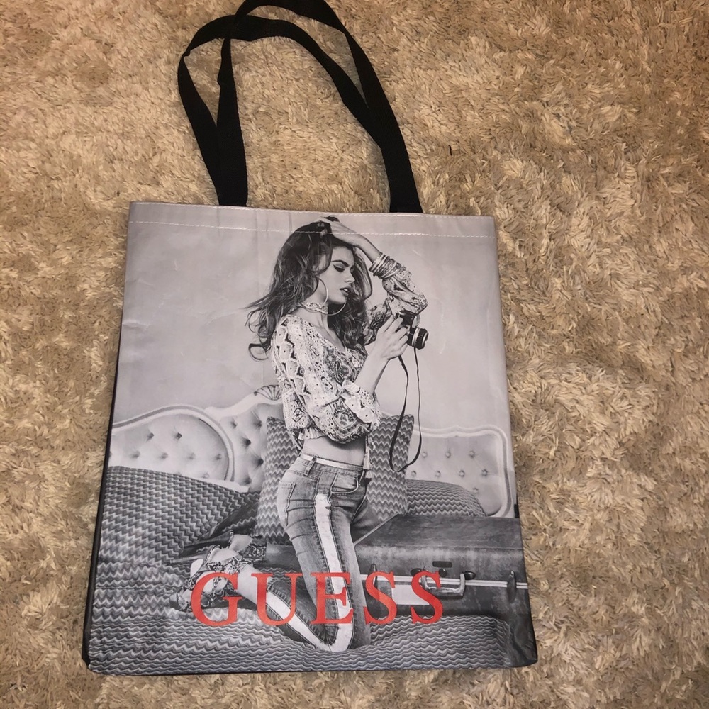 Guess shopping bag
